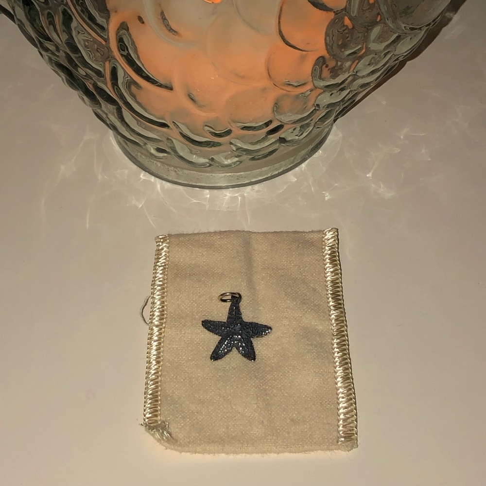 *SOLD*James Avery Starfish Sterling Silver Charm